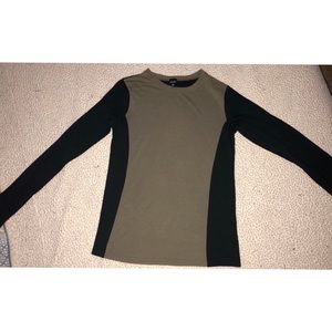 Black/Green Long Sleeve Top